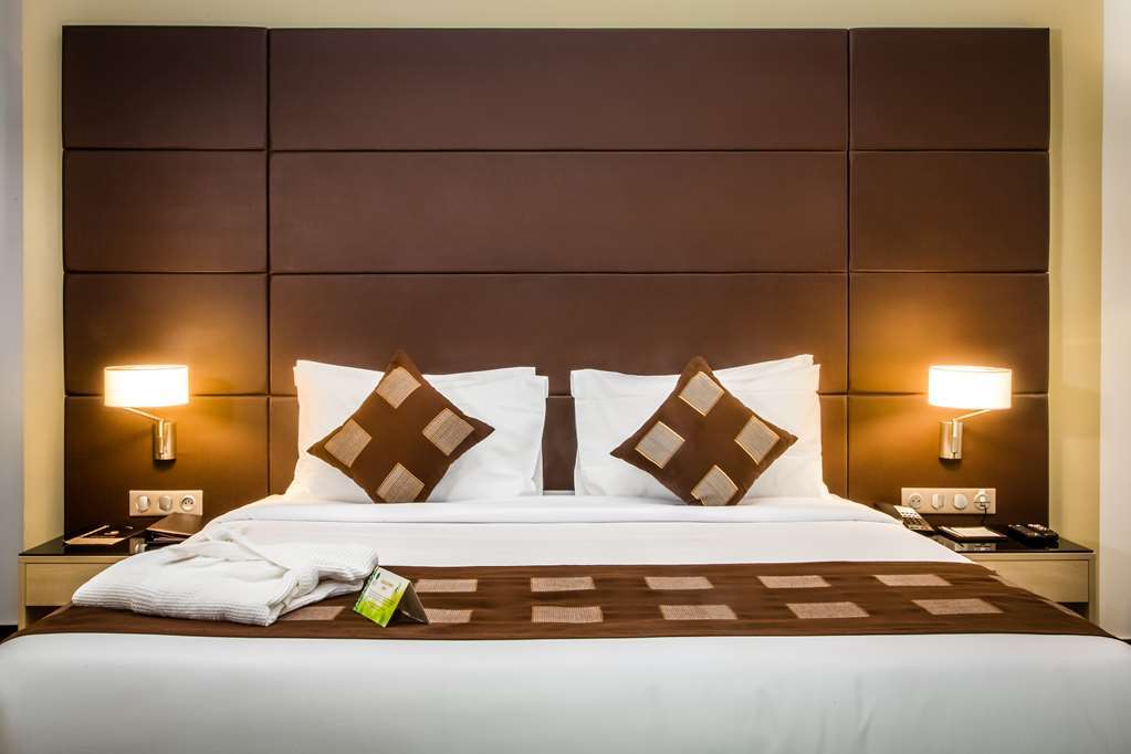 Azalai Hotel Abidjan Zimmer foto